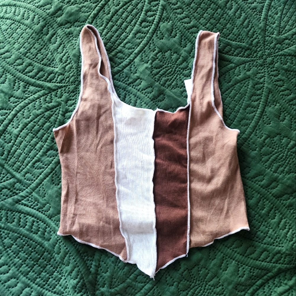 Neutral Cropped Tank